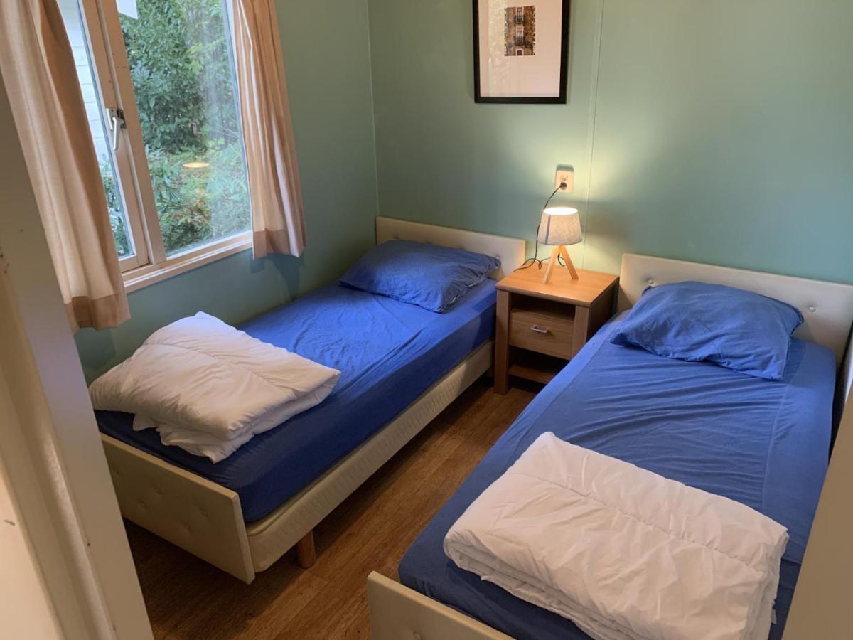 Villa Sfeervolle Chalet Met Terras, H14 De Veldkamp, Epe, Voor 4 Personen Extérieur photo
